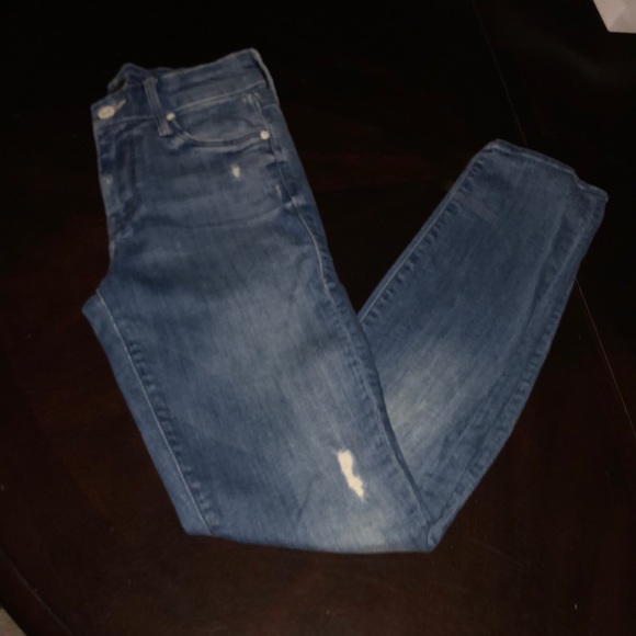 Mother Jeans: “The Looker Crop” in Graffiti Girl, Size 24. - Picture 12 of 14